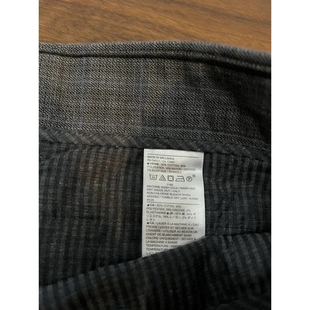 Banana Republic Men's 33x30 Dress Pants Gray Check Slim-Tapered Fit Size